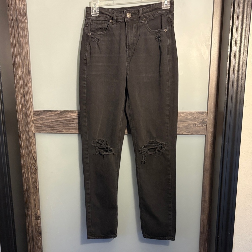 American Eagle Black Distressed Mom Jeans Size 2